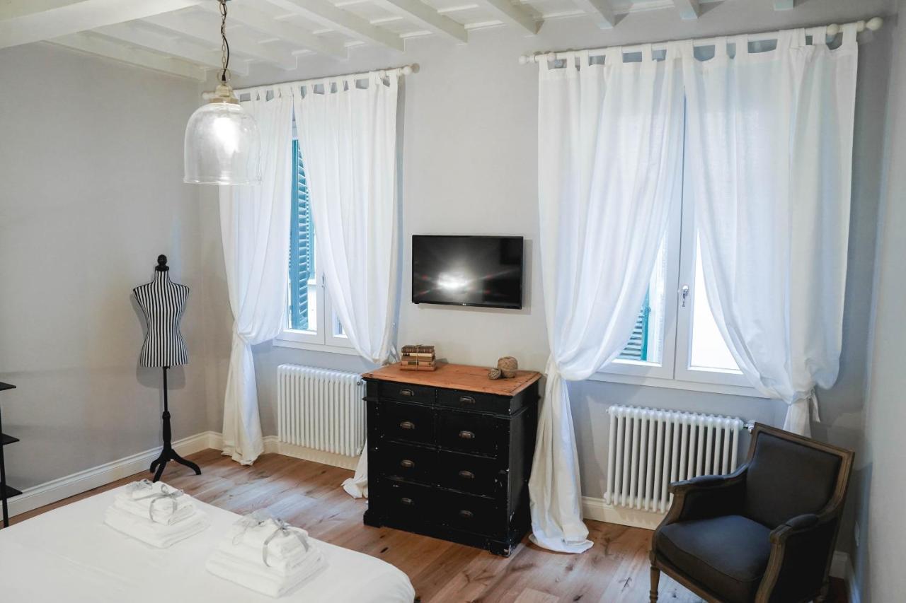 Art Apartment Black & White Suite Florencia Exterior foto