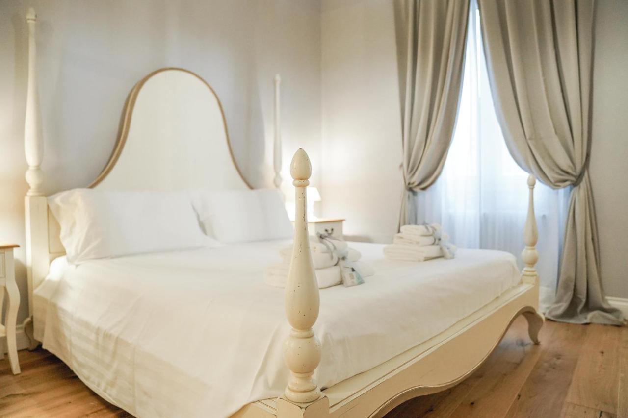 Art Apartment Black & White Suite Florencia Exterior foto