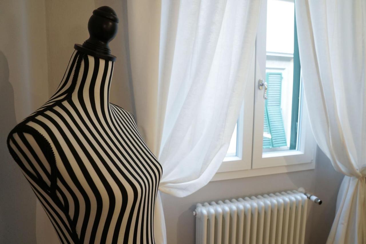 Art Apartment Black & White Suite Florencia Exterior foto