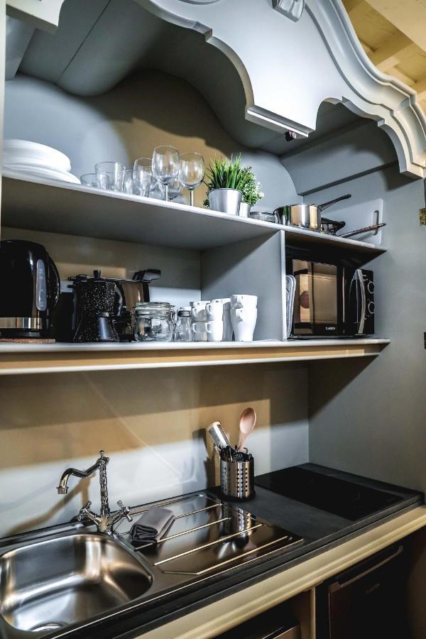 Art Apartment Black & White Suite Florencia Exterior foto