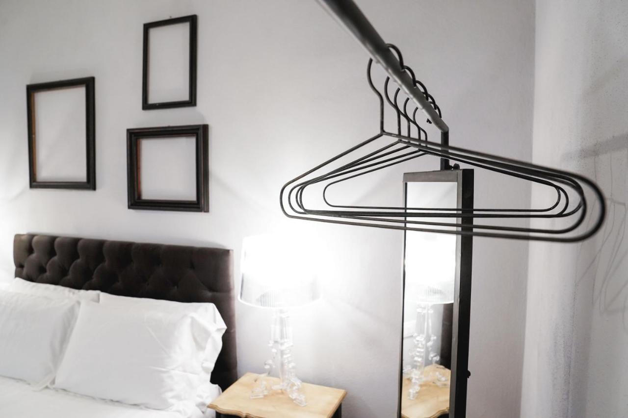 Art Apartment Black & White Suite Florencia Exterior foto