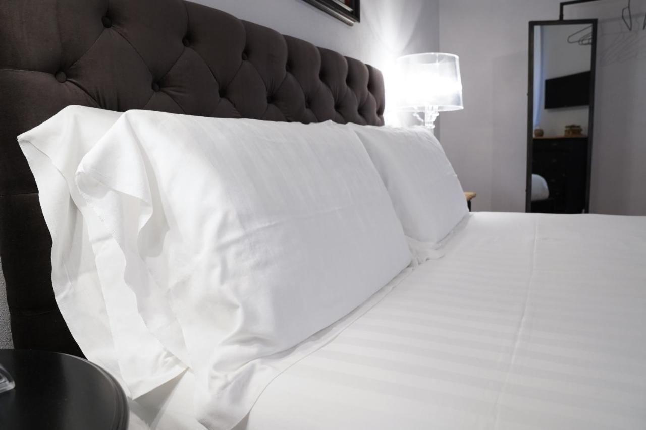 Art Apartment Black & White Suite Florencia Exterior foto