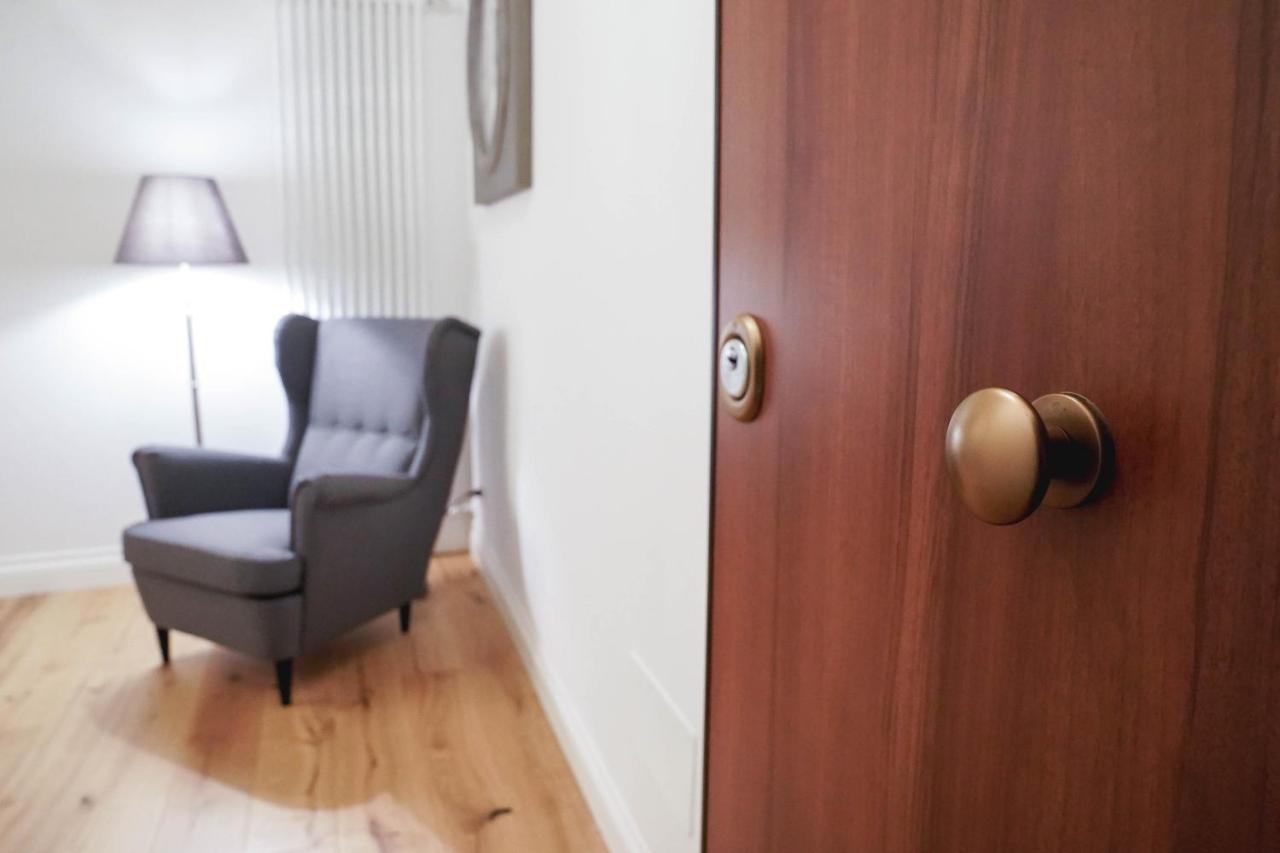 Art Apartment Black & White Suite Florencia Exterior foto