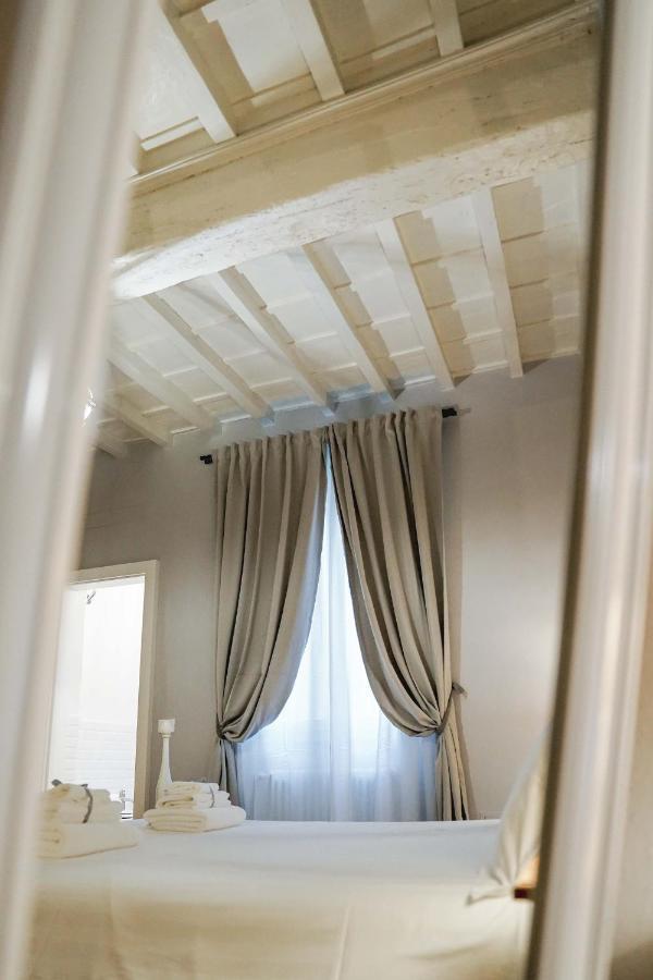 Art Apartment Black & White Suite Florencia Exterior foto