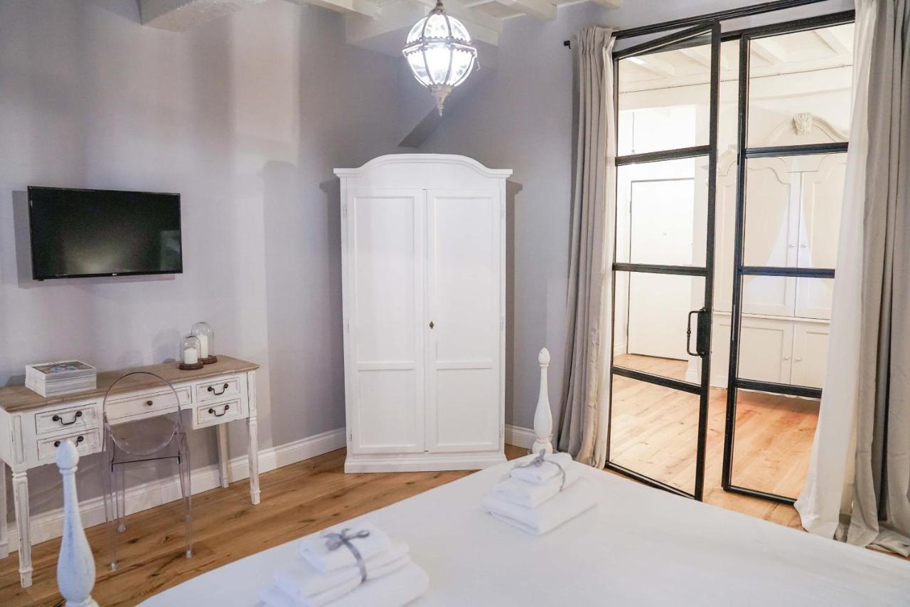 Art Apartment Black & White Suite Florencia Exterior foto